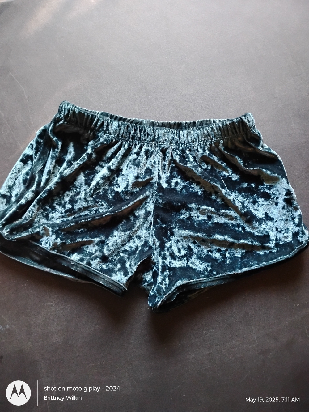 Velvet Elastic-Waist Women’s Shorts - Teal